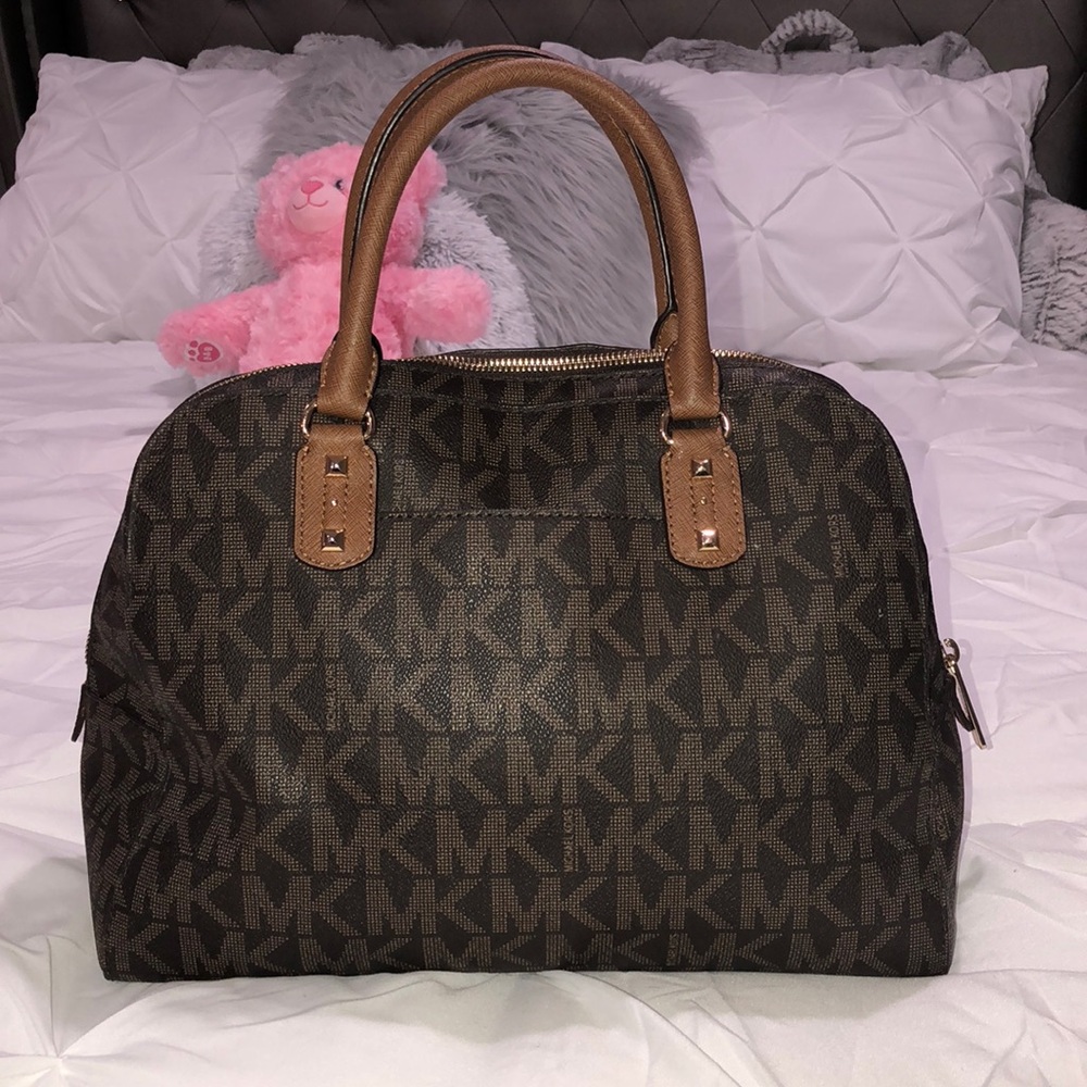 Michael Kors Handbag Authentic - Picture 3 of 6